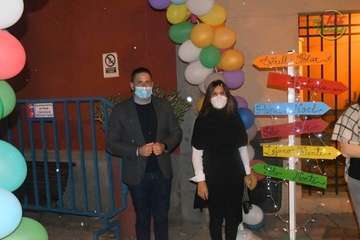 La alcaldesa de Telde alaba el ambiente mágico de la Casa de la Navidad/Francisco Javier Santana y TA.